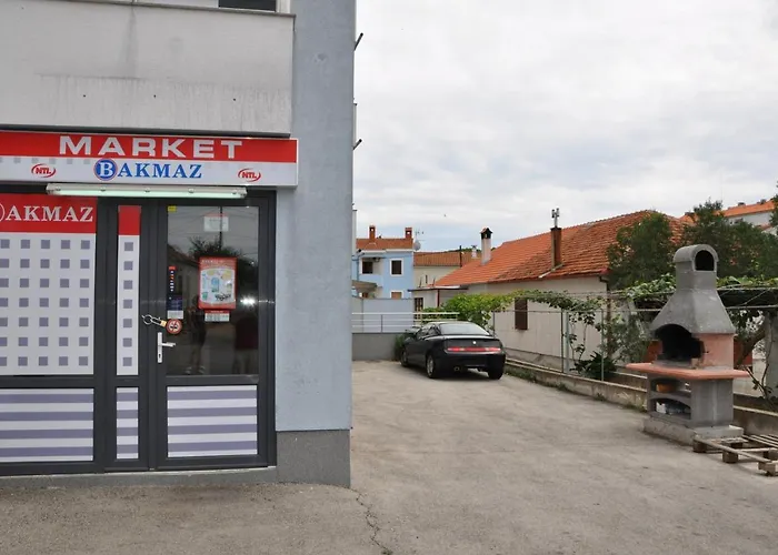 公寓 With A Parking Space - 12514 *